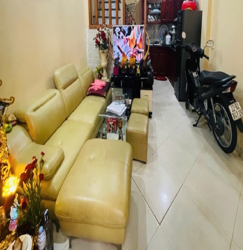 Bán nhà phố Tân Mai, Trương Định DT 33m 5T
